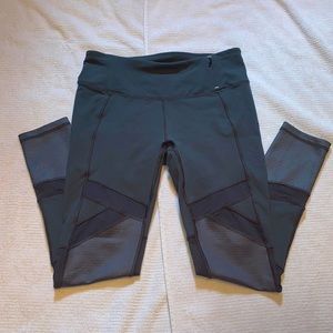 Calia leggings by Carrie Underwood